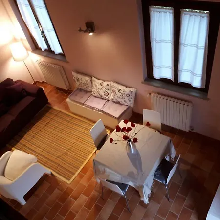 Σπίτι διακοπών House In *